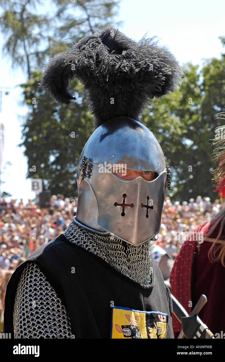 ritter-im-mittelalter-mittelalterliches-kost-m-ritter-festival