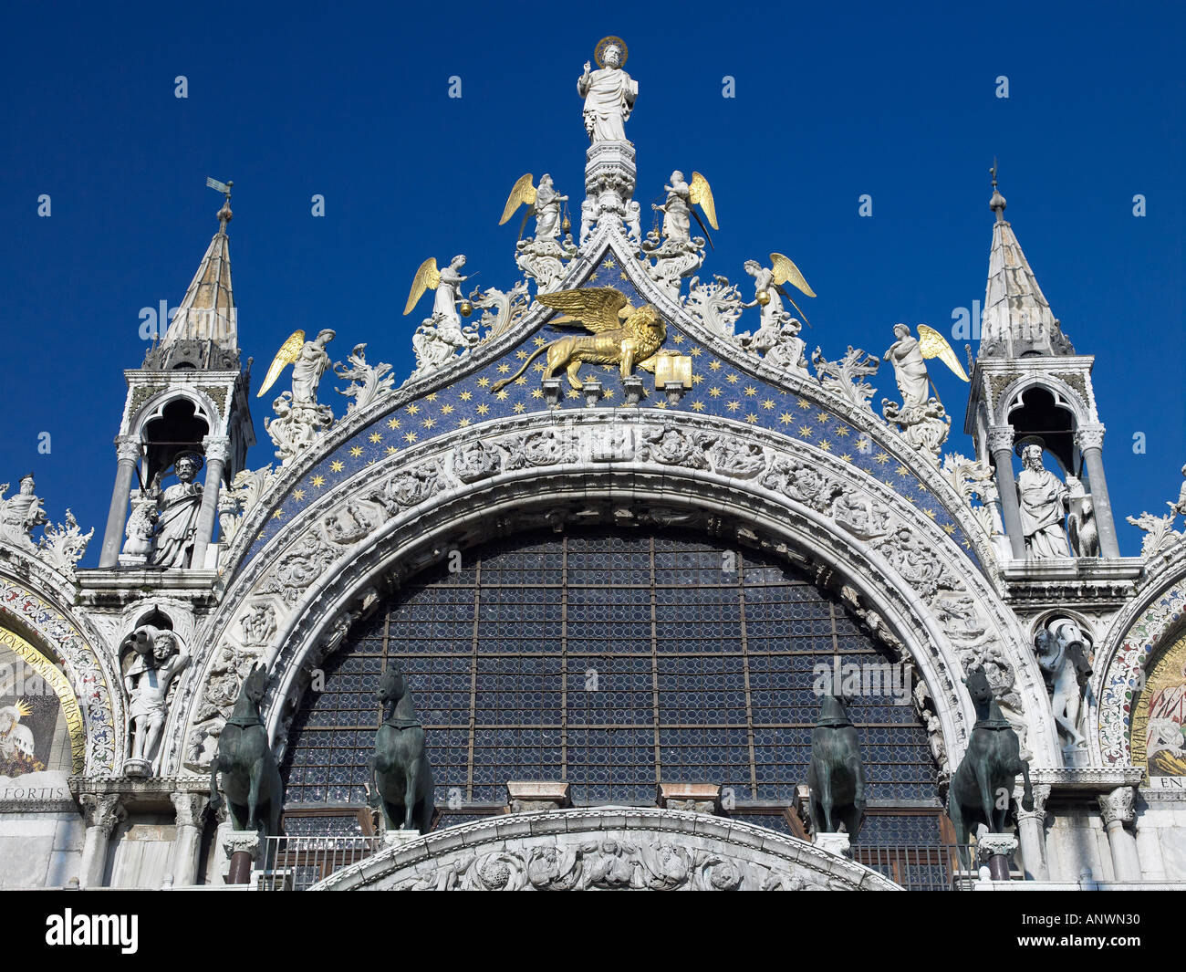 St. Marks-Basilika in Markusplatz in Venedig Italien Stockfoto