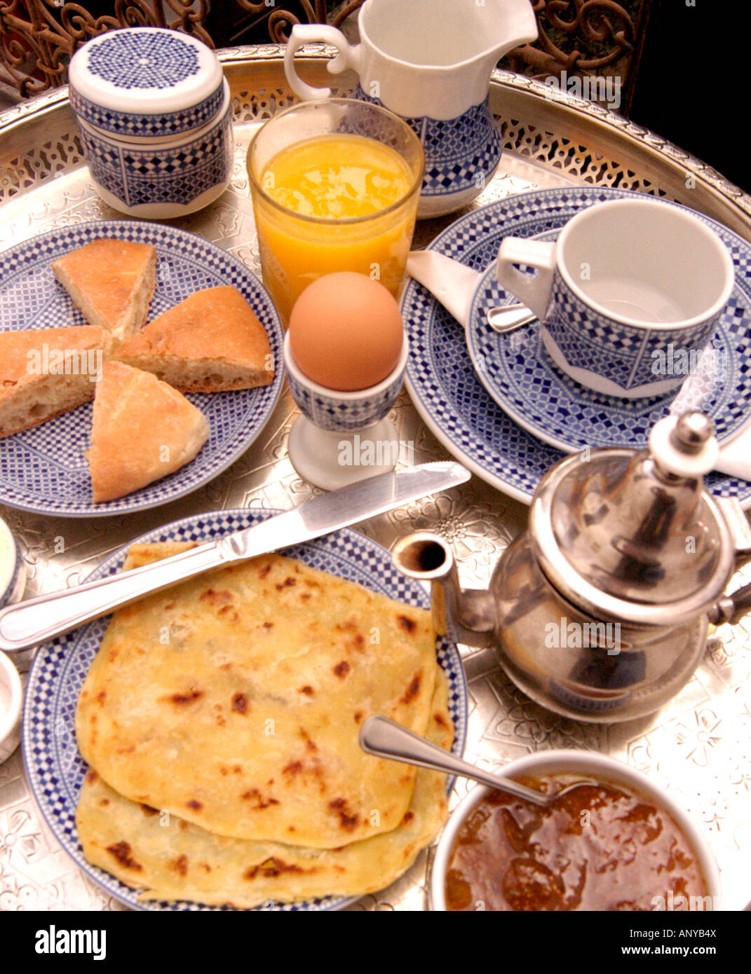 MAROKKANISCHES FRÜHSTÜCK Stockfoto