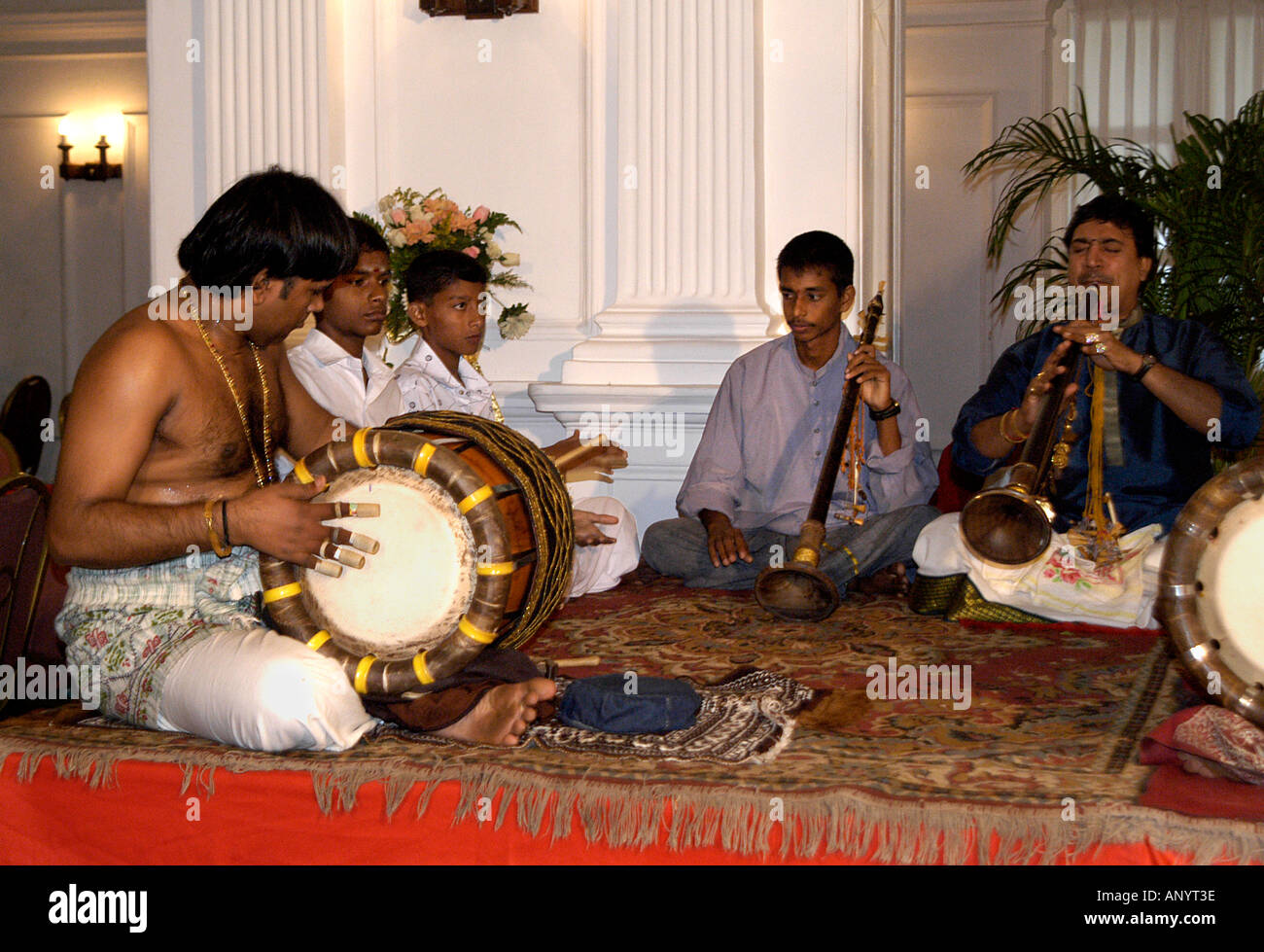 Hindu Hochzeit Hochzeit Musik Band Mann SriLanka Stockfoto