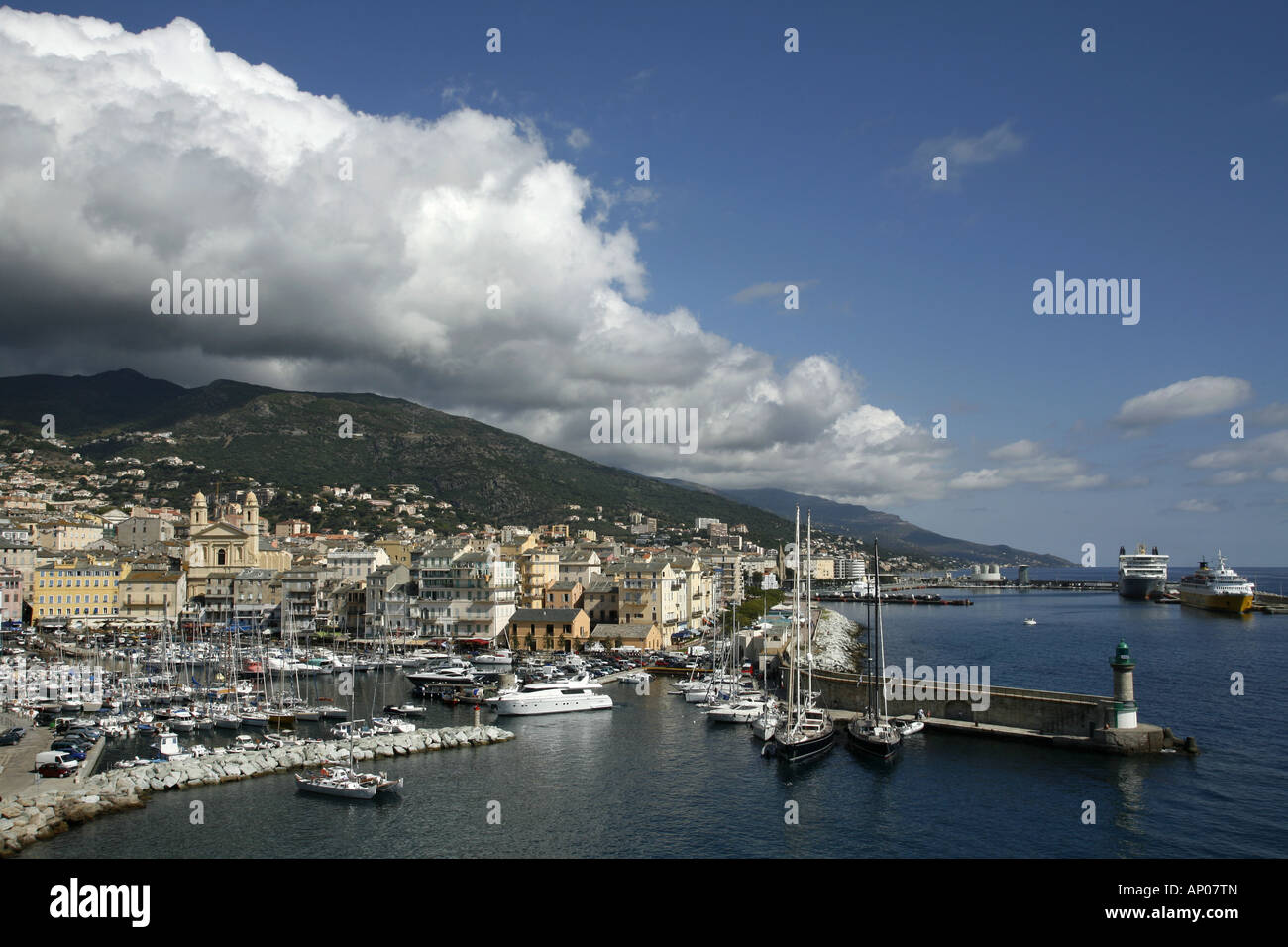 Die alten & neue Hafen von Bastia, Korsika, Frankreich Stockfoto