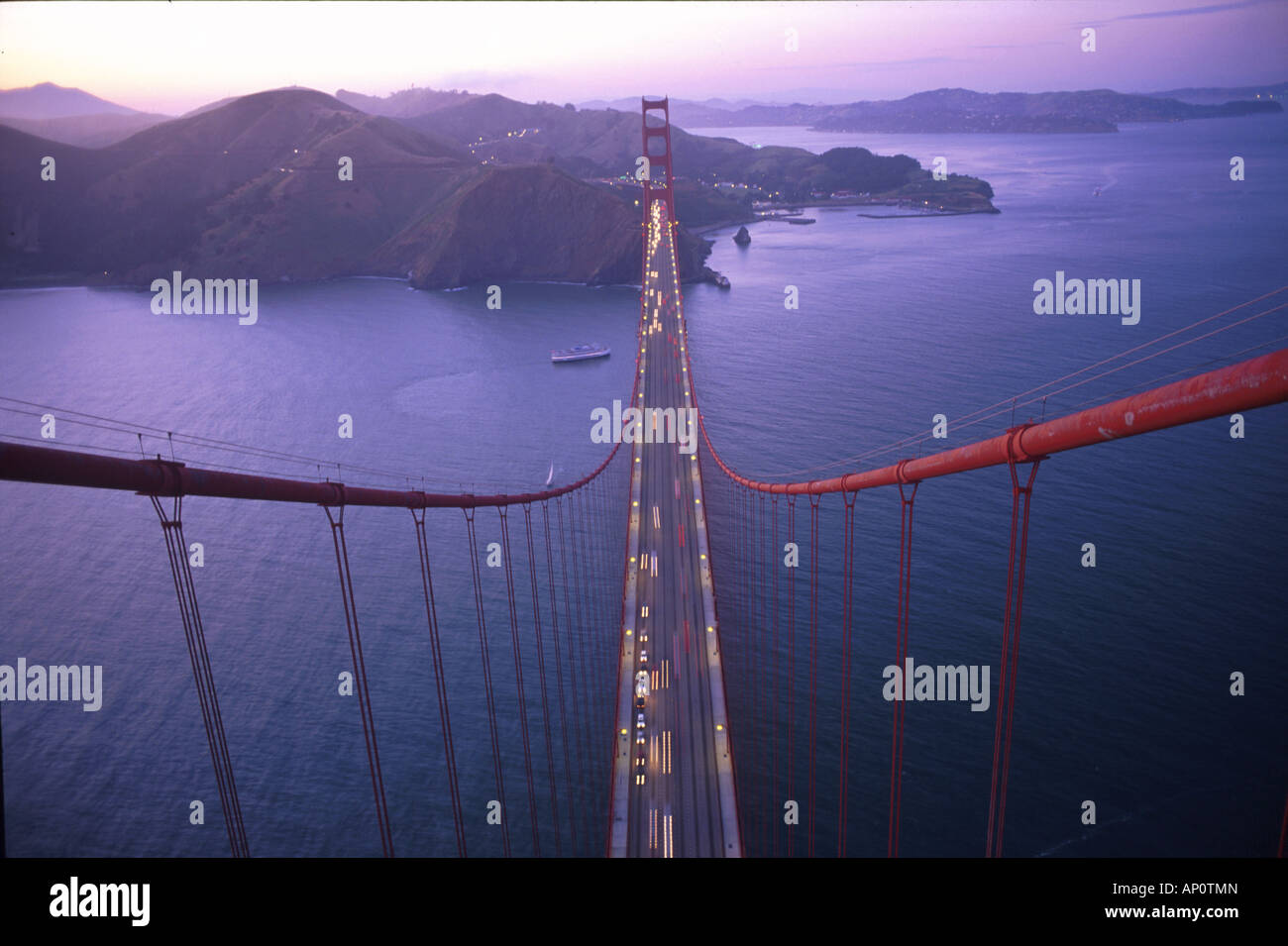 Blick von der Spitze der Golden Gate Bridge, San Francisco, USA Stockfoto