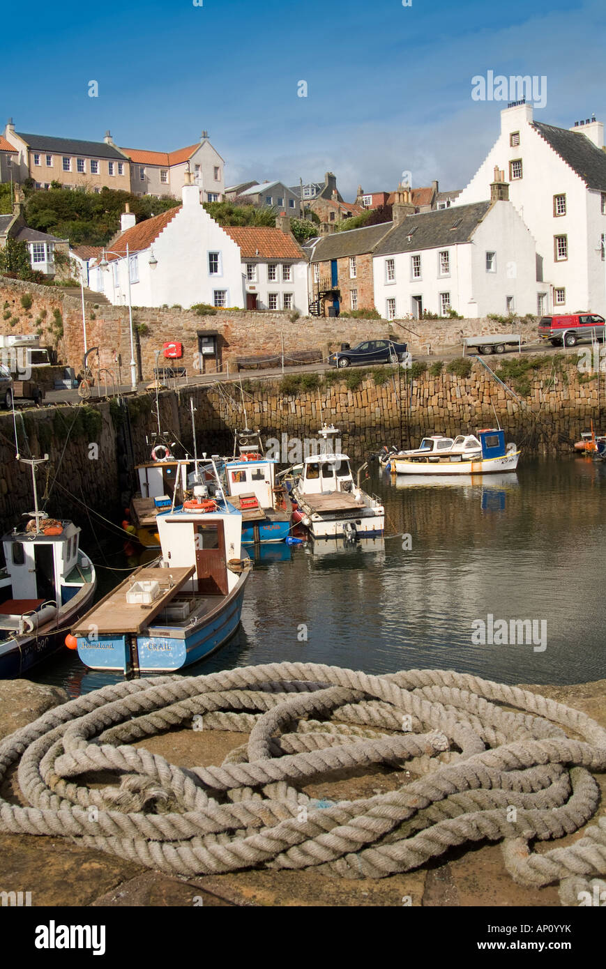 Crail Hafen Hafen Kabel Seil Trosse Hanf natürliche Farbe Farbe Hotel schottischen Scot Schottland Fisch Fischerboot Nooke von Fife Stockfoto