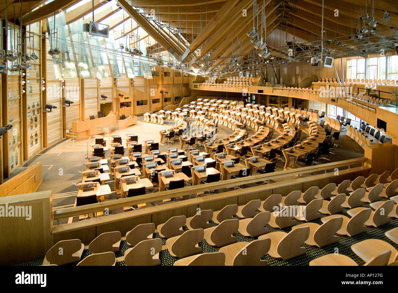 Schottische Parlament debattiert, wichtigsten Kammer leer Holz Royal Mile Holyrood Edinburgh Schottland Scot Architektur Architektur Deta Stockfoto