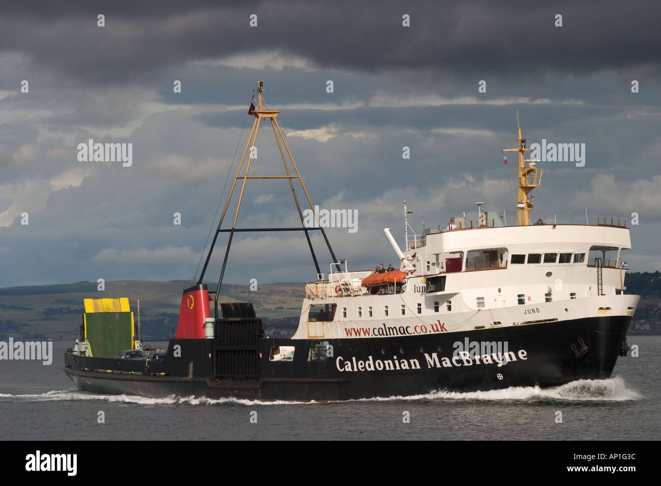 CalMac Ferry auf dem River Clyde Stockfoto