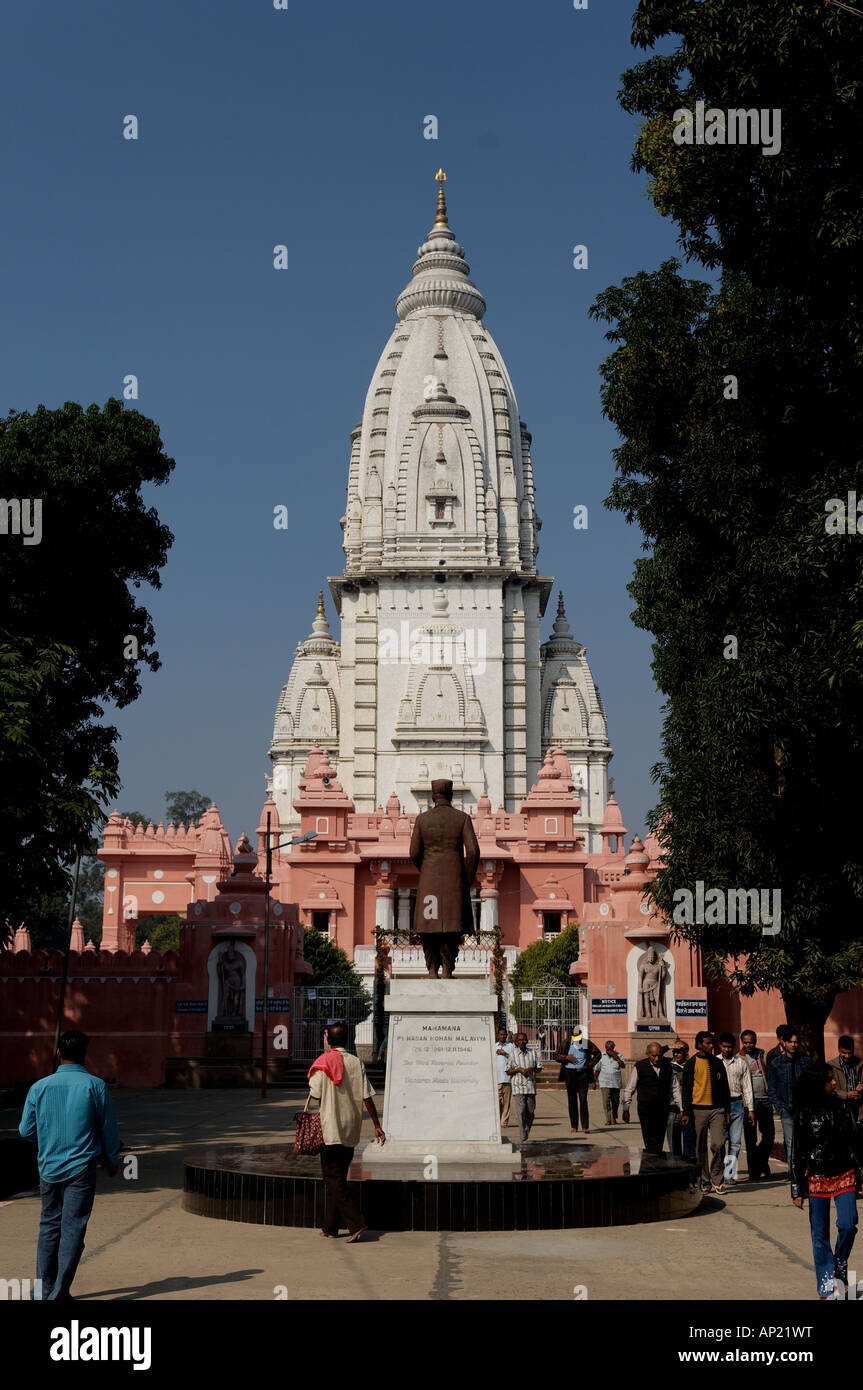 Vishwanath Tempel oder Birla Mandir, Benares Hindu University, Varanasi, Indien. Stockfoto