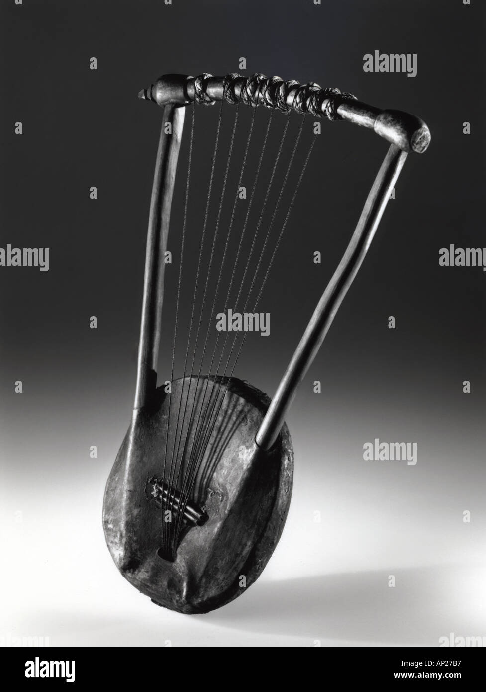 Die lyra Fotos und Bildmaterial in hoher Auflösung Alamy