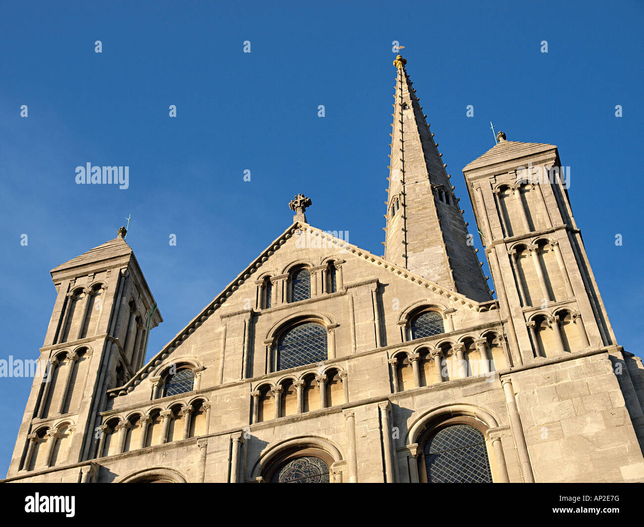 NORWICH CATHEDRAL UND SPIRE, NORFOLK ENGLAND UK Stockfoto