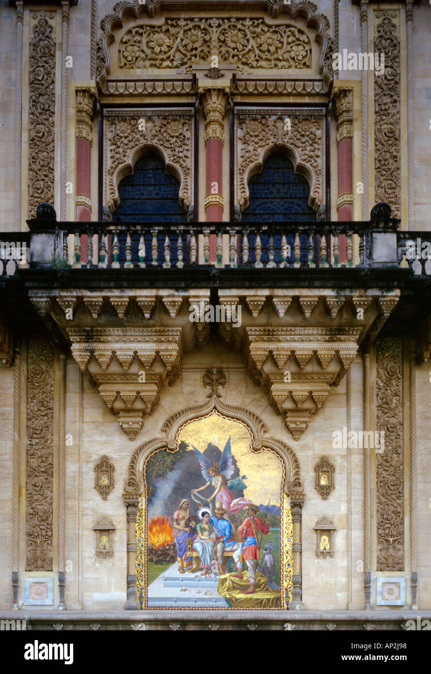 AAD72333 Mosaik-Kunst, bestehend aus einem Design gemacht, kleine Stücke von farbigen Stein oder Glas Baroda Palast Gujarat Indien Stockfoto