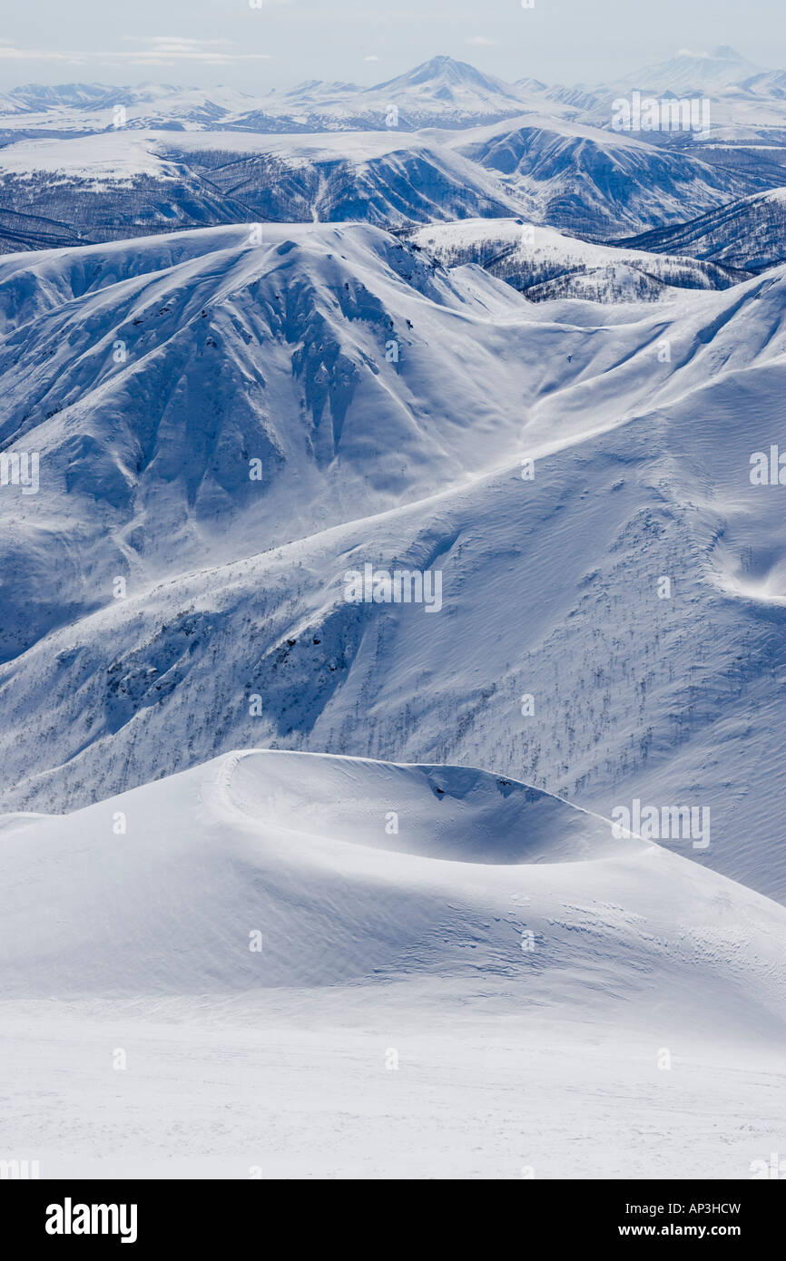 Vulkane im Schnee. Kamtschatka, Sibirien, Russland. Stockfoto