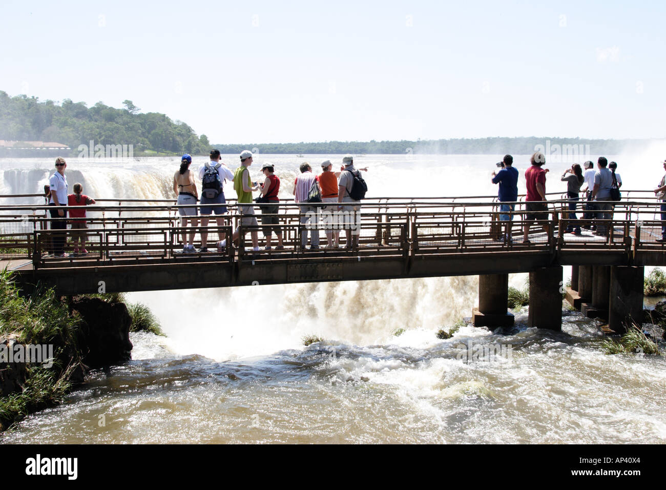 Argentinien, Iguaçu-Wasserfälle: Garganta del Diablo (des Teufels Kessel) Stockfoto