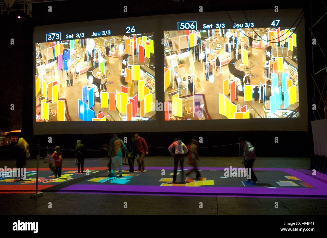Eine multimediale interaktive Kunstinstallation in Paris während der "Nuit Blanche" als Veranstaltungsorte Stadt ganze Nacht für Besucher geöffnet Stockfoto