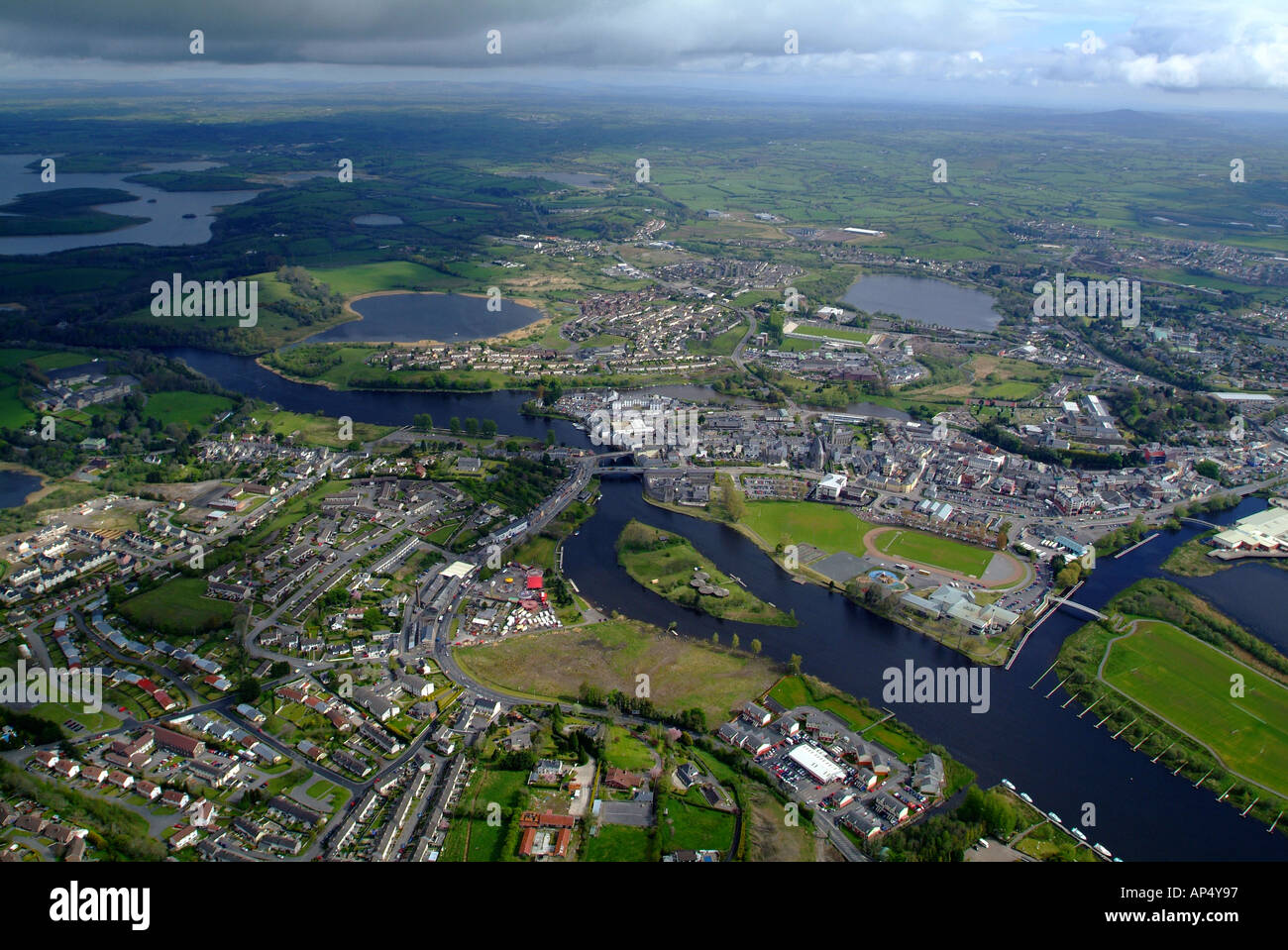 Enniskillen, Grafschaft Fermanagh, unteren Lough Erne, Antenne, Northern Ireland Stockfoto