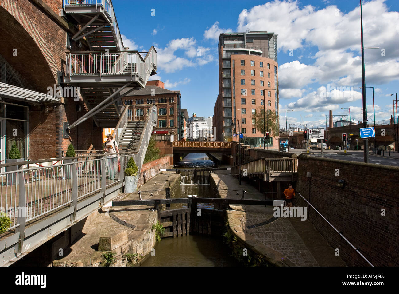 Deansgate Locks bei Whitworth Street auf Rochdale Kanal Manchester UK Stockfoto