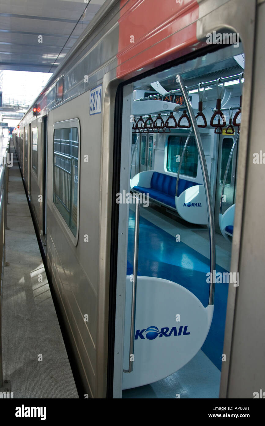 Korail South Korean Eisenbahn Auto Seoul Südkorea Stockfoto
