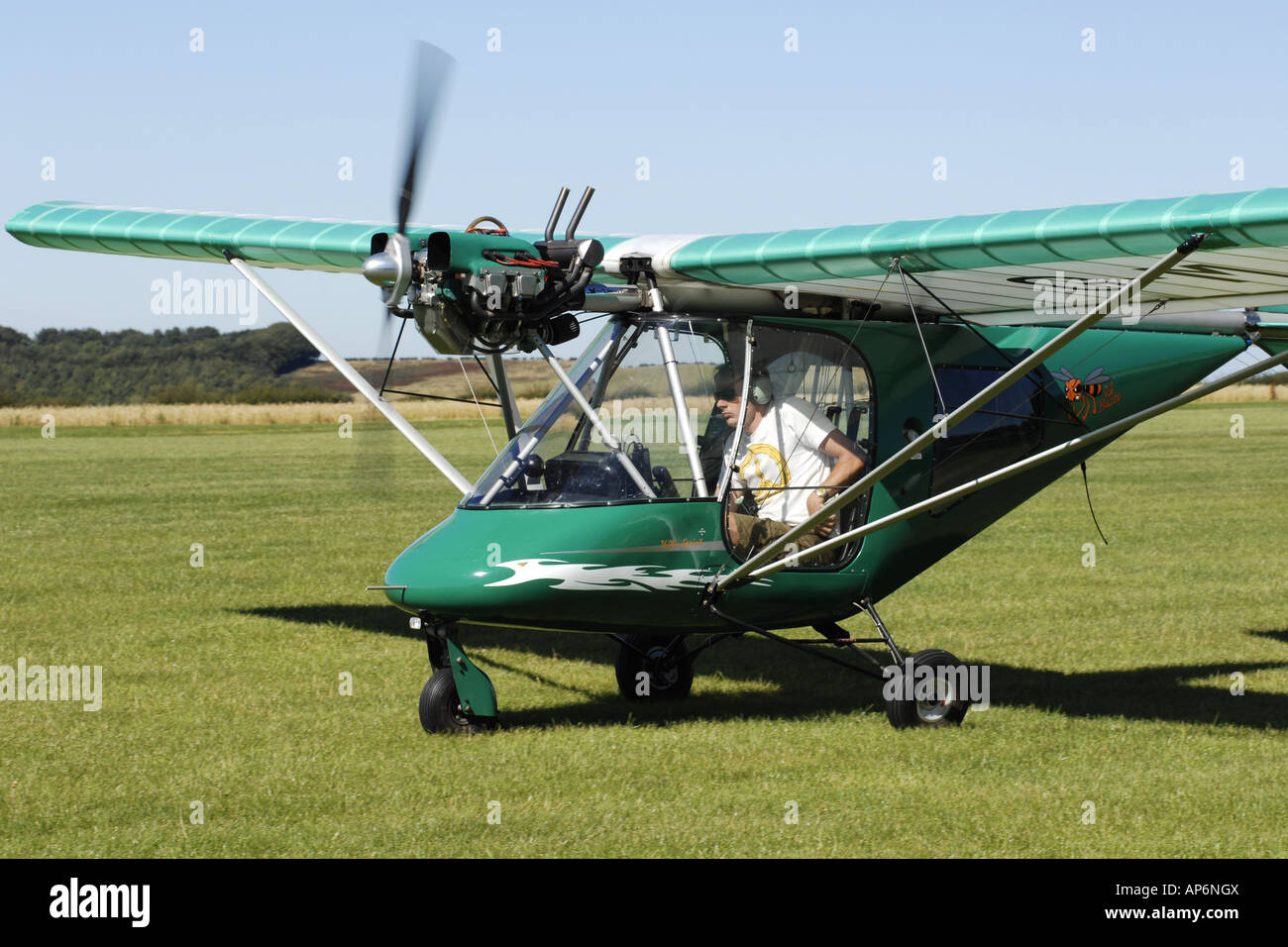 Ein Homebuilt Microlight Flugzeug mit einem geschlossenen cockpit Stockfoto