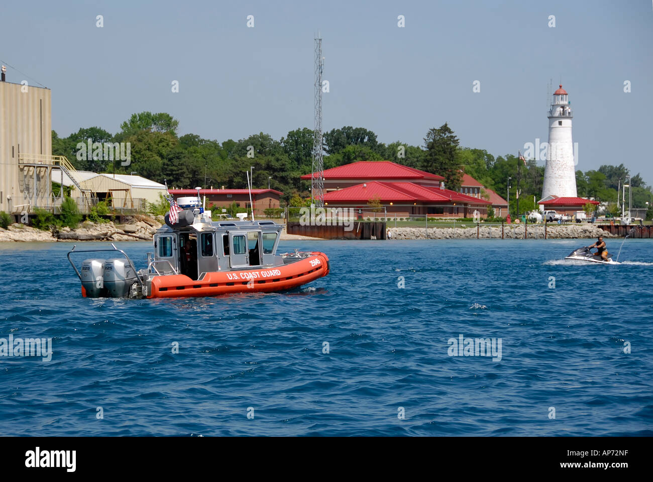 Polizeistreife auf Schiffen das Wasser des St. Clair River Michigan trennt den Vereinigten Staaten und Kanada Stockfoto