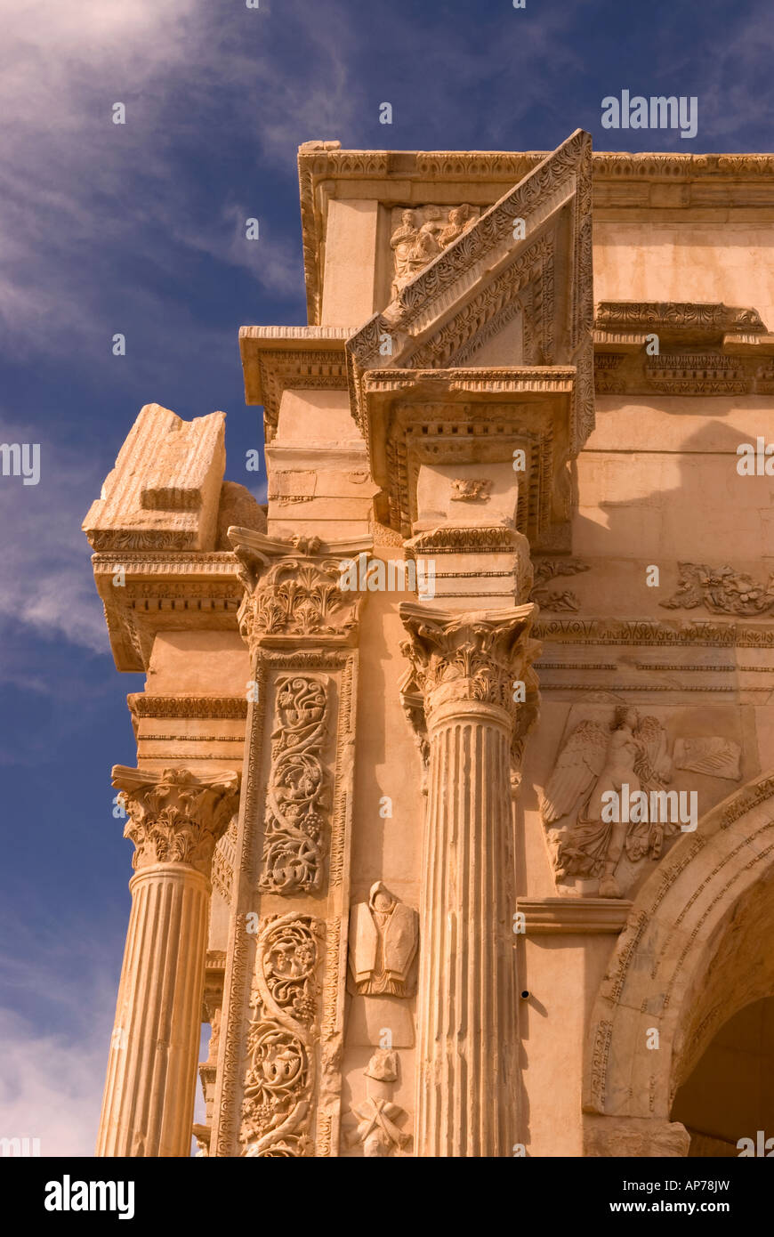 Detail der Bogen des Septimius Severus, Leptis Magna, Libyen Stockfoto