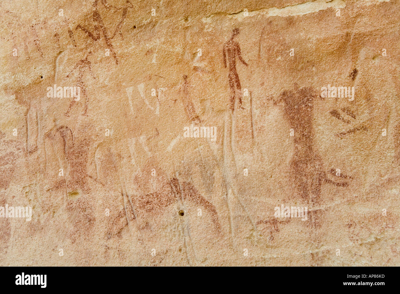 Felszeichnungen, Mestekawi Höhle, Gilf Kebir, westliche Wüste Ägyptens. Stockfoto