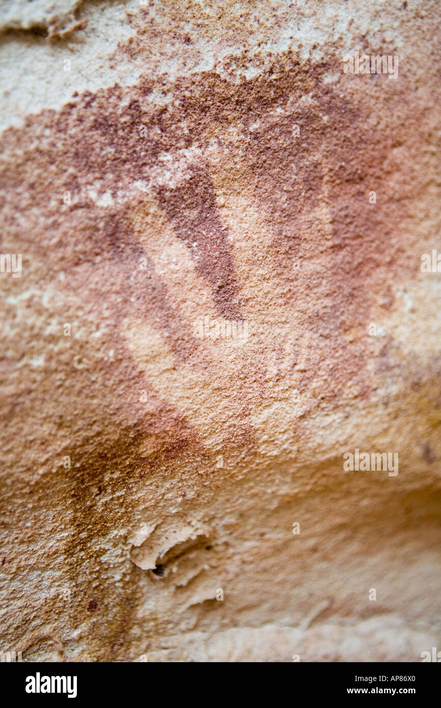 Detail von Hand gemalte Bilder, Mestekawi Höhle, Gilf Kebir, westliche Wüste Ägyptens. Stockfoto