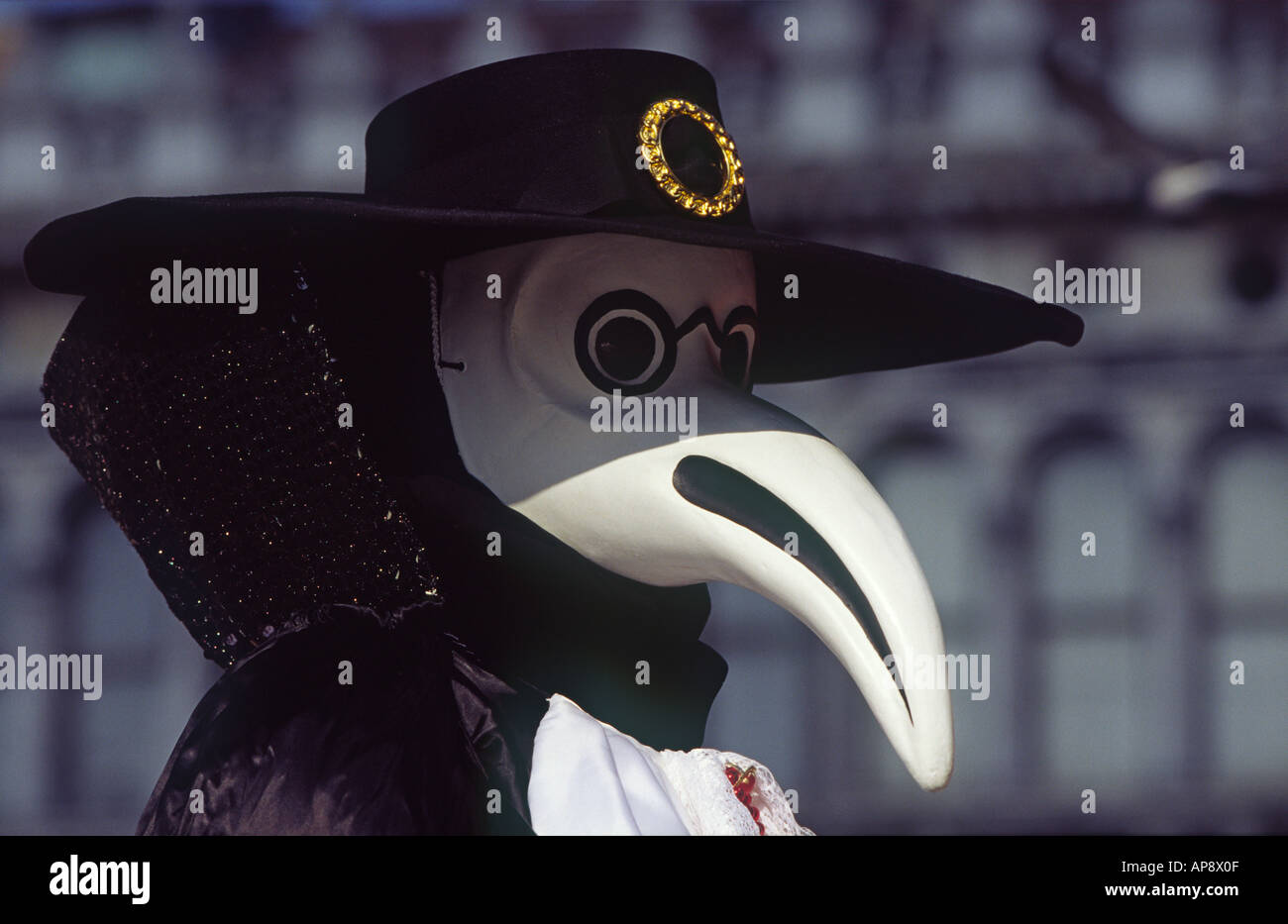 Teilnehmer tragen Pest Arzt Maske Karneval in Venedig-Italien Stockfoto