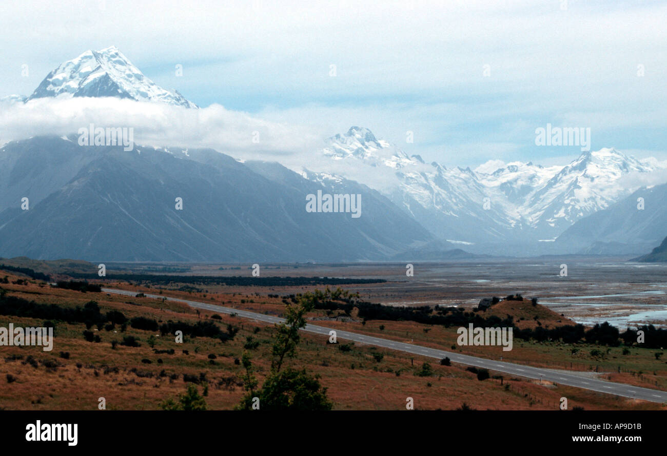 Ein erster Blick auf Mt. Cook auf Straße von Twizel Südinsel Neuseeland Stockfoto