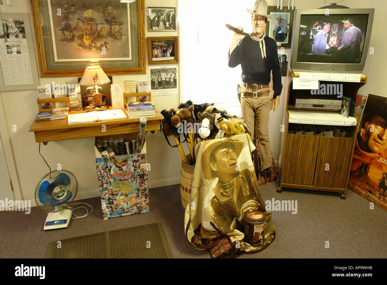 AJD50094, Winterset, Madison County, IA, Iowa, John Wayne Birthplace, Shop, Besucherzentrum Stockfoto