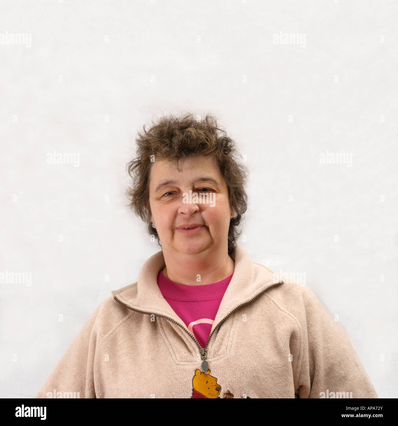 Porträt der Frau in den Vierzigern Stockfoto