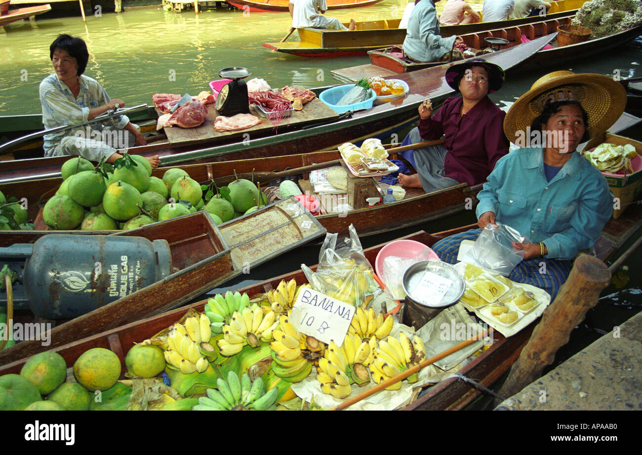 Banane-Verkäufer, schwimmende Märkte (Thailand) Stockfoto