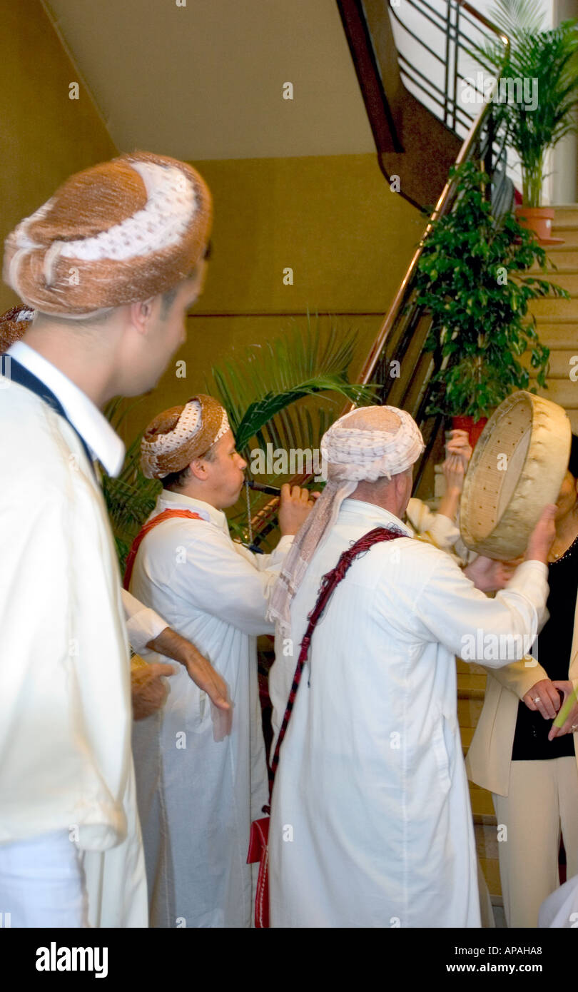 Marokko traditionelle Musiker Band während der Hochzeitsfeier Stockfoto