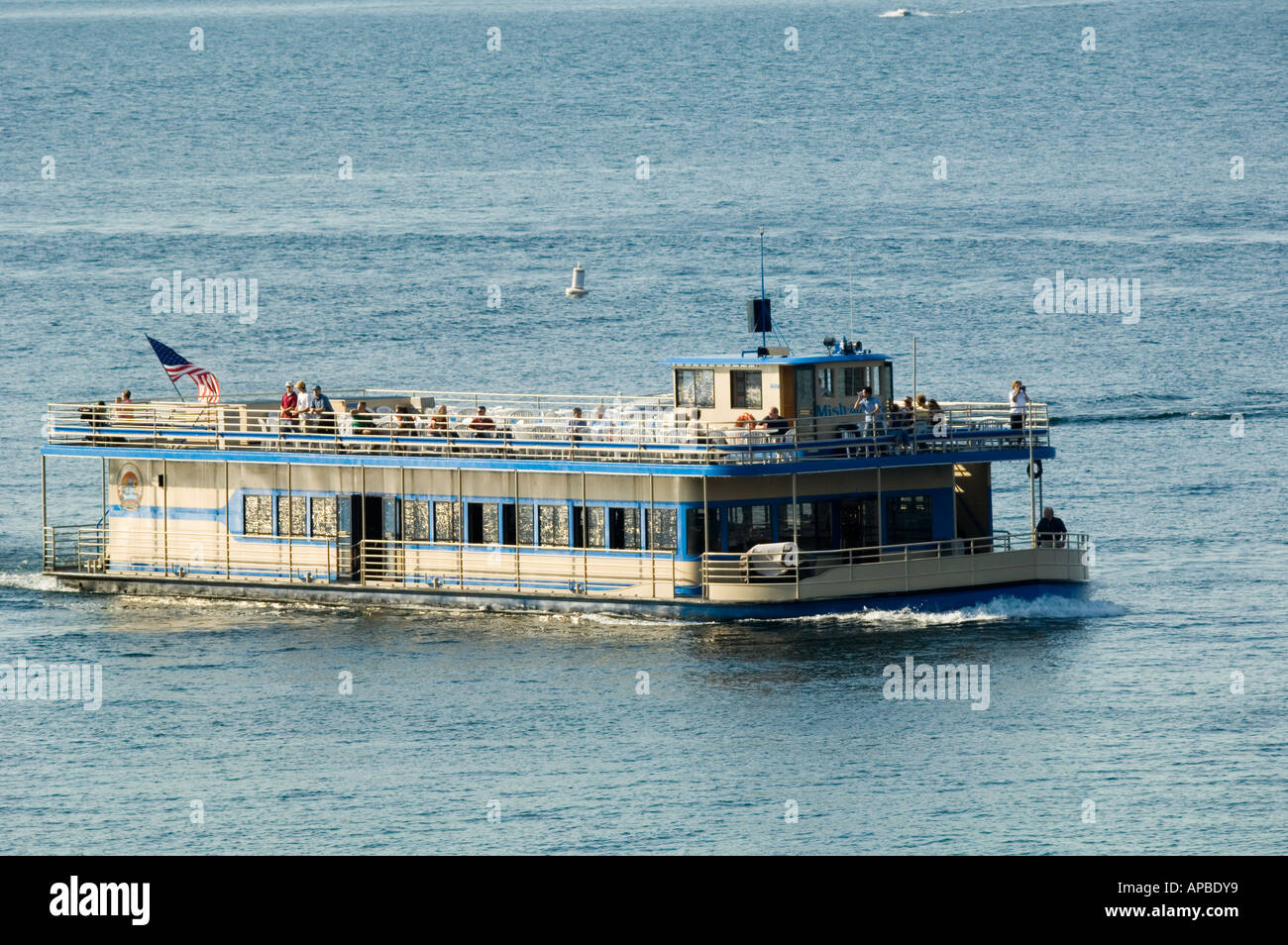 IDAHO KREUZFAHRT TOURISTENBOOT AUF LAKE COEUR D ALENE Stockfoto