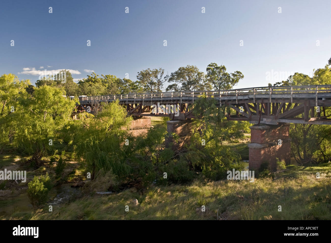 Eisenbahnbrücke nach nirgendwo Stockfoto