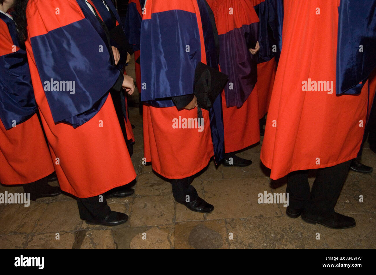 Feierlichen Abschluss in Oxford einen Moment zum Feiern und Reflexion, wenn Schüler ihren Abschluss erhalten Stockfoto
