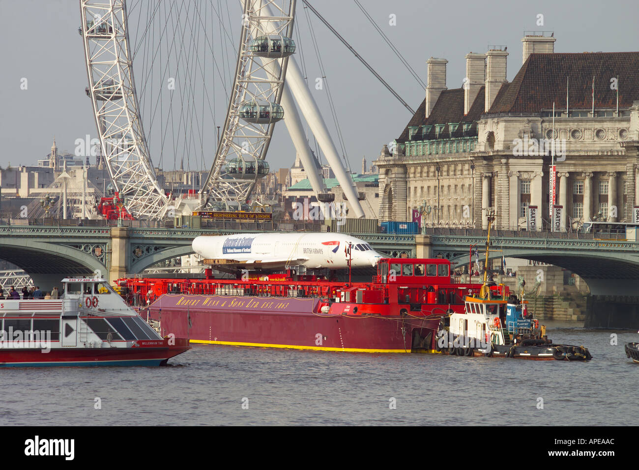 UK London Westminster Bridge London Eye und Concorde G BOAA bestimmt für Museum of Flight in East Lothian, Schottland Stockfoto