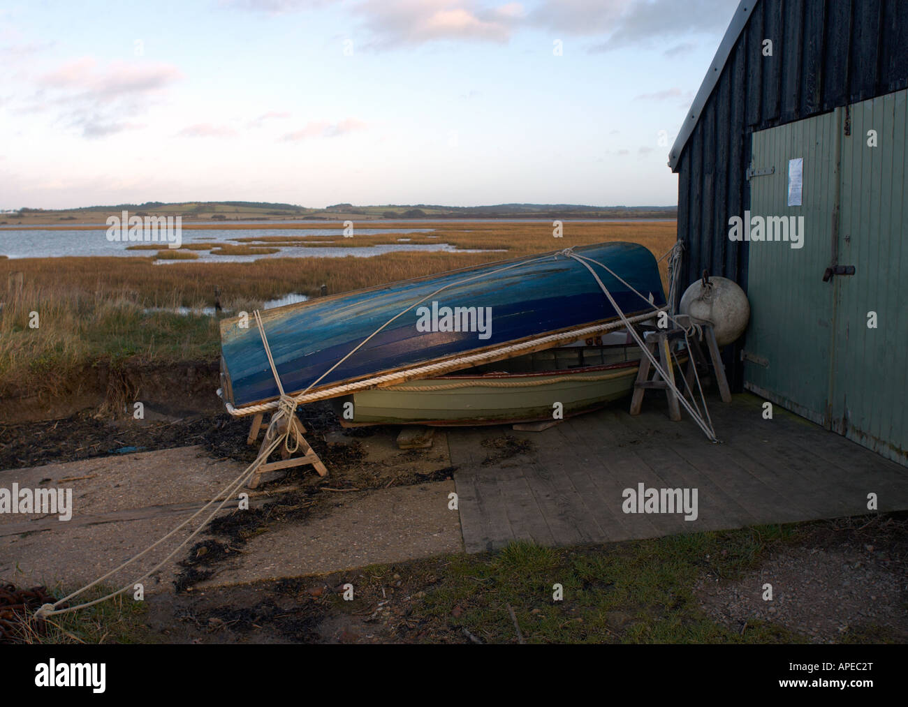 Boote für den Winter gefesselt Stockfoto