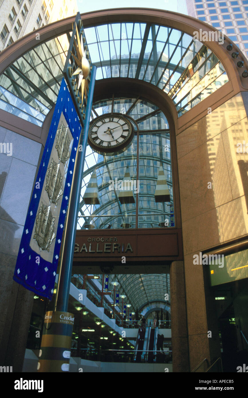 Glas arch Decke am Eingang der Crocker Galleria Einkaufszentrum Downtown San Francisco Kalifornien Stockfoto