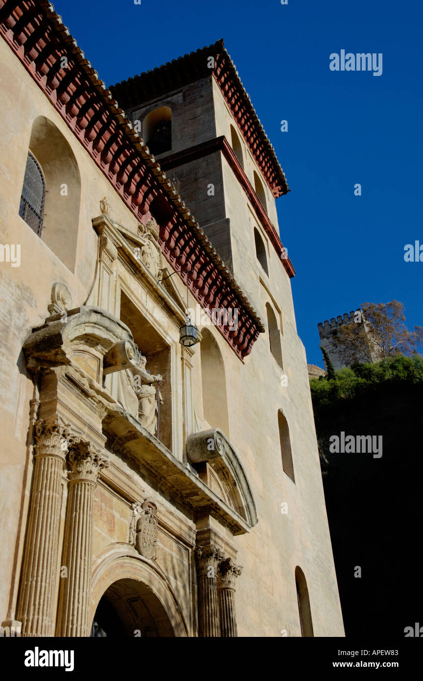 Spanien Andalusien Granada die Iglesia San Pedro Y San Pablo In Albayzin islamische Altstadt am Fuße der Alhambra Stockfoto