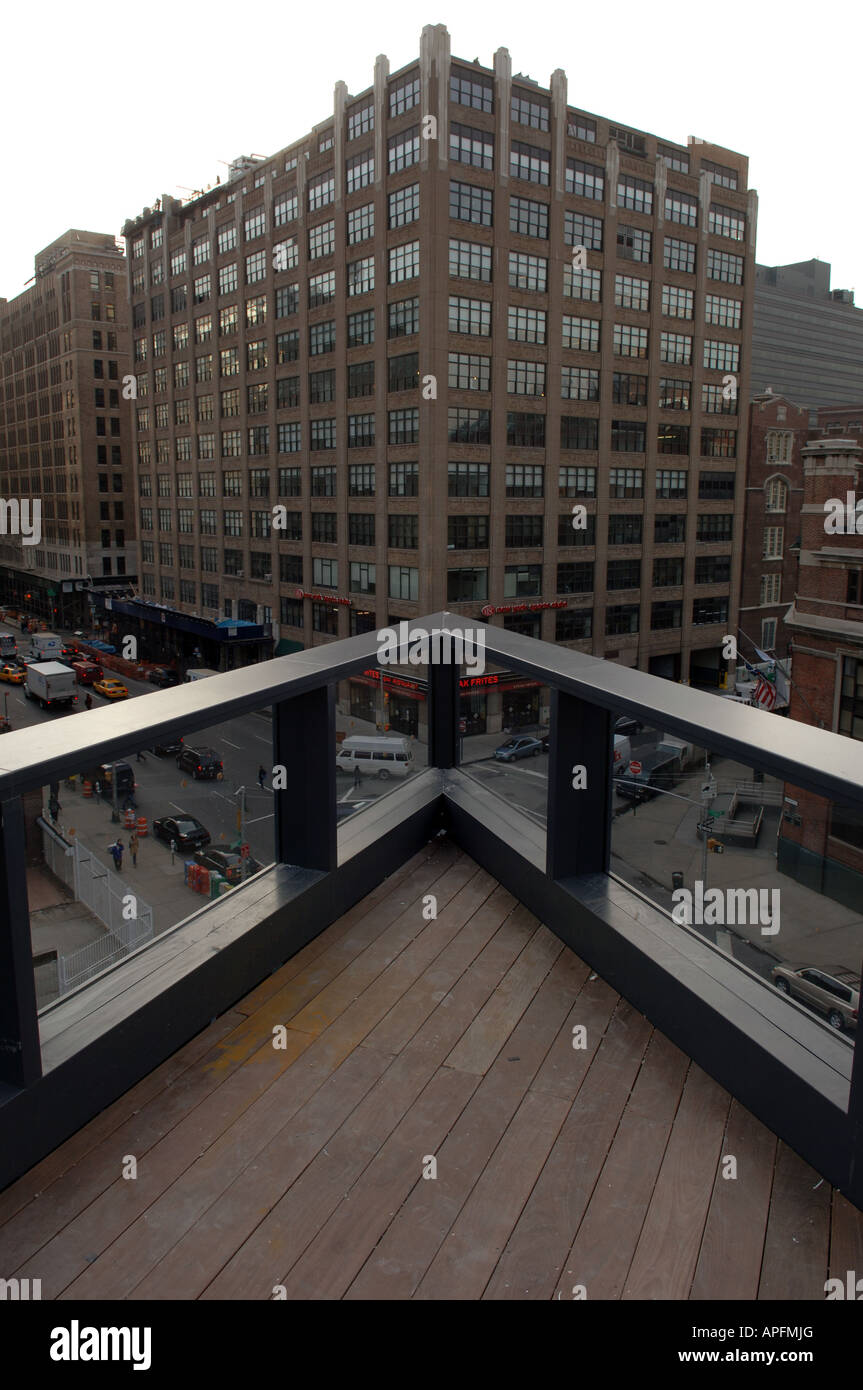 Die Aussicht vom Balkon einer Seventh Ave South ein Dreieck geformt Eigentumswohnung in Greenwich Village in New York City Stockfoto