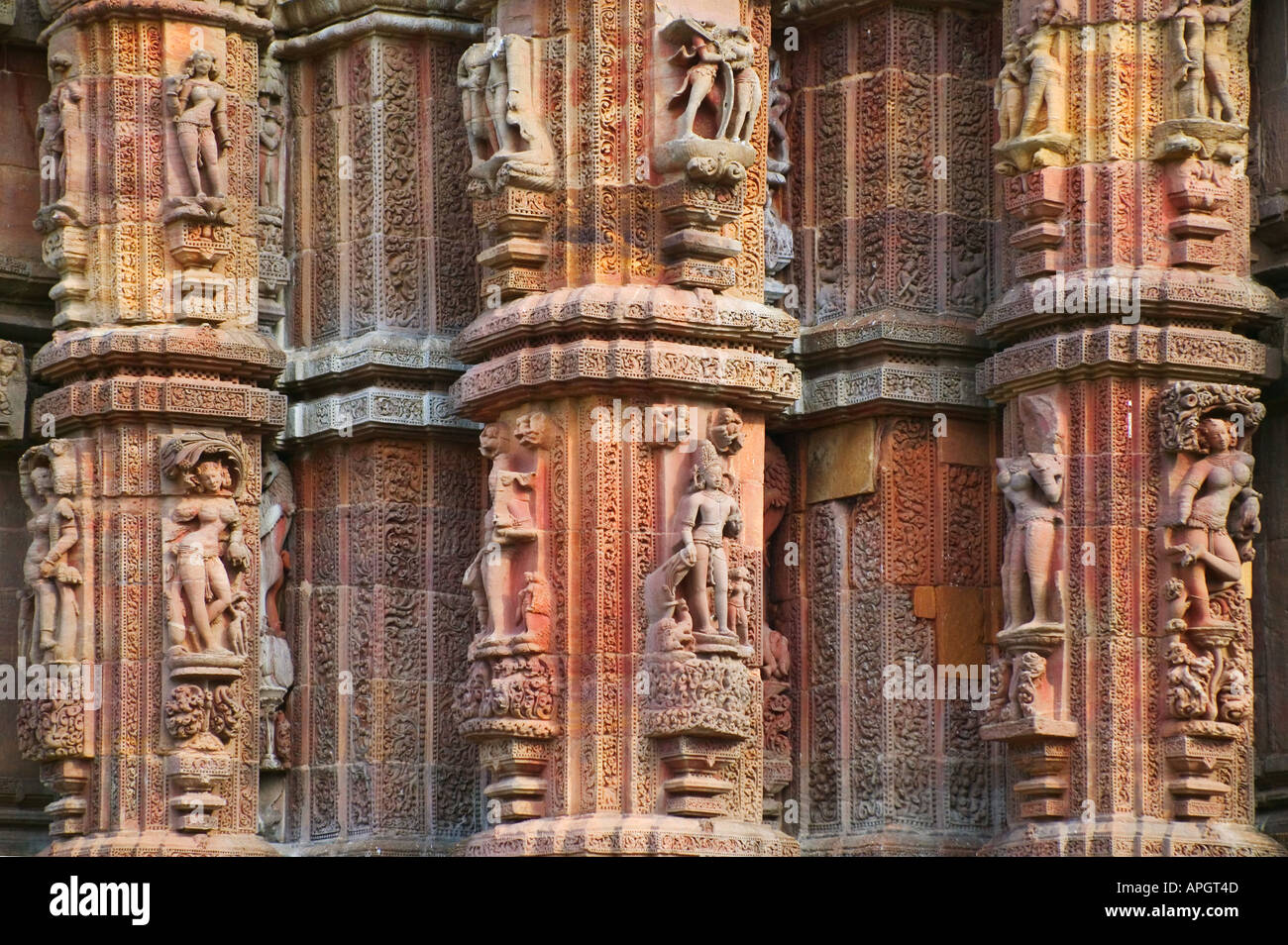 Raja Rani Mandir 1100 n. Chr. reich verzierten Bas Reliefskulptur Bhubaneswar Orissa, Indien Stockfoto