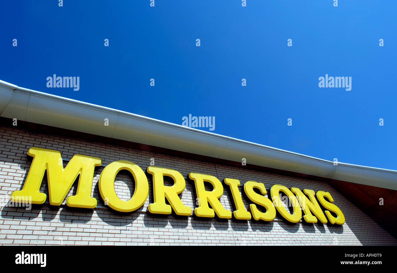 generische Morrisons unterzeichnen außen Superstore, Devon Stockfoto
