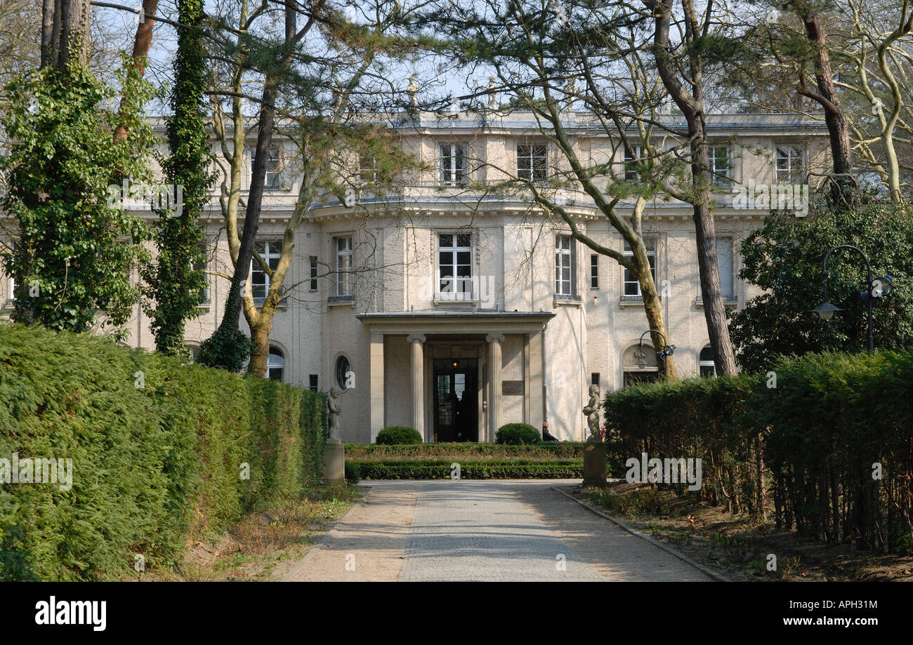 Wannsee-Konferenz-Villa wo "Final Solution", den Völkermord an den europäischen Juden, in Sitzung am 20. Januar 1942 organisiert wurde Stockfoto