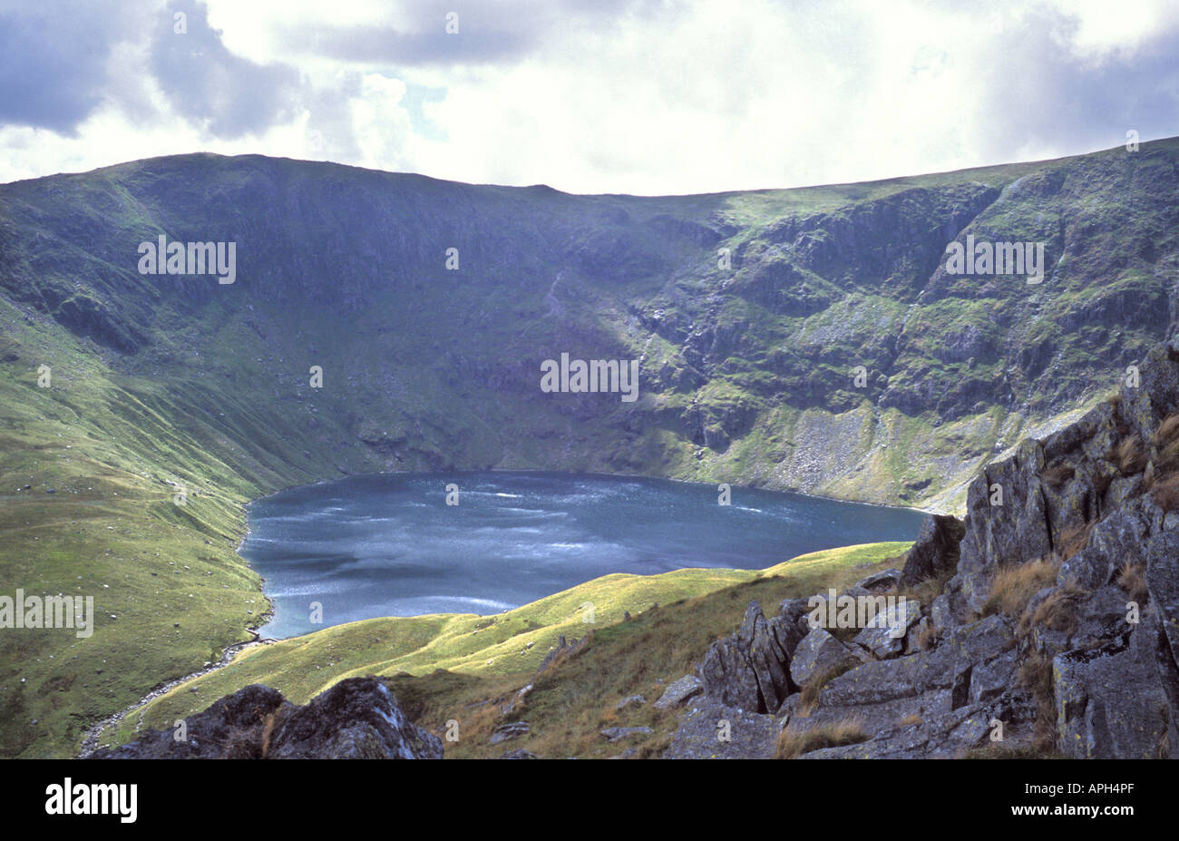 Blea Wasser glazialen Tarn in den Lake District National Park Cumbria England Site of Special Scientific Interest Stockfoto