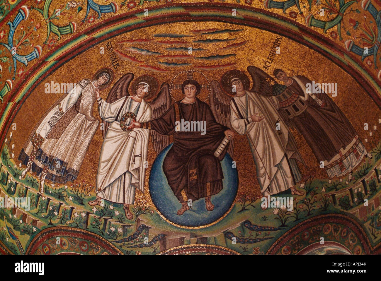 Geographie/Reisen, Italien, Ravenna, Kirchen, die Basilika San Vitale, Innenansicht, Detail: wandmosaik in der Kuppel des Chores, Additional-Rights - Clearance-Info - Not-Available Stockfoto