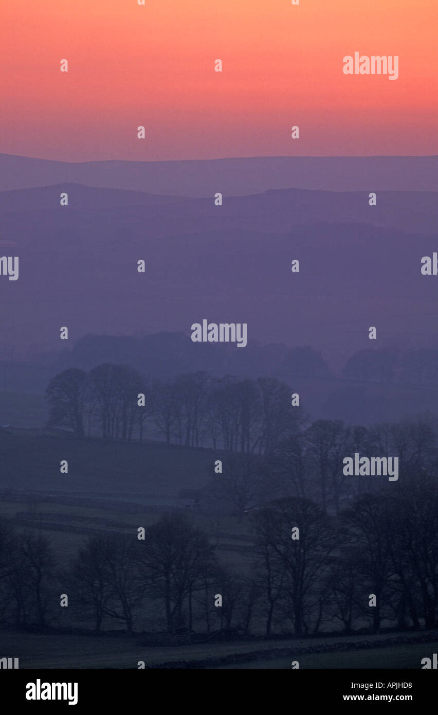 ZYX Twilight, Chelmorton, Derbyshire, Peak District National Park, England Stockfoto