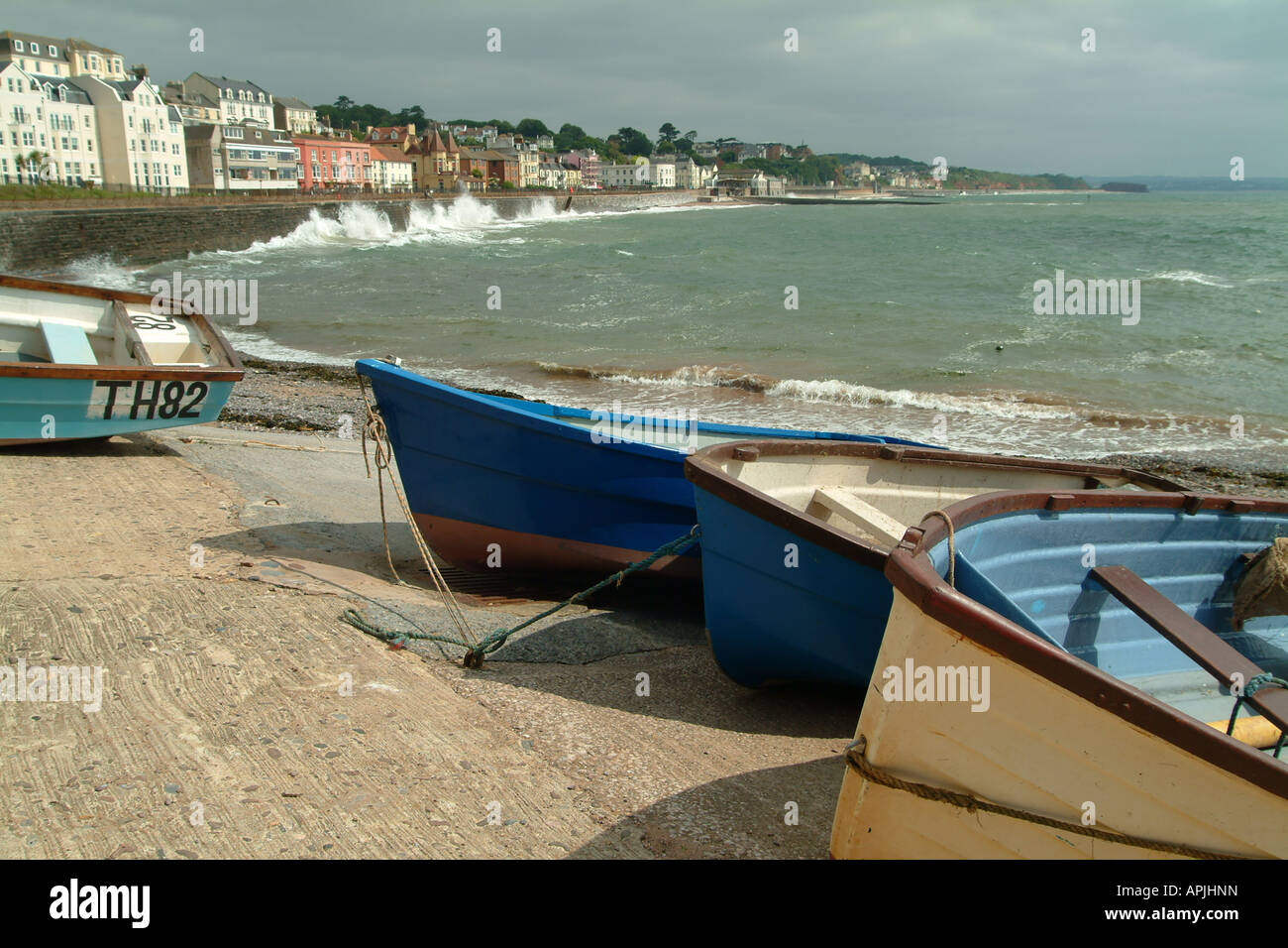Angelboote/Fischerboote, Devon, brechen Wellen, Meer, Meer, Stockfoto