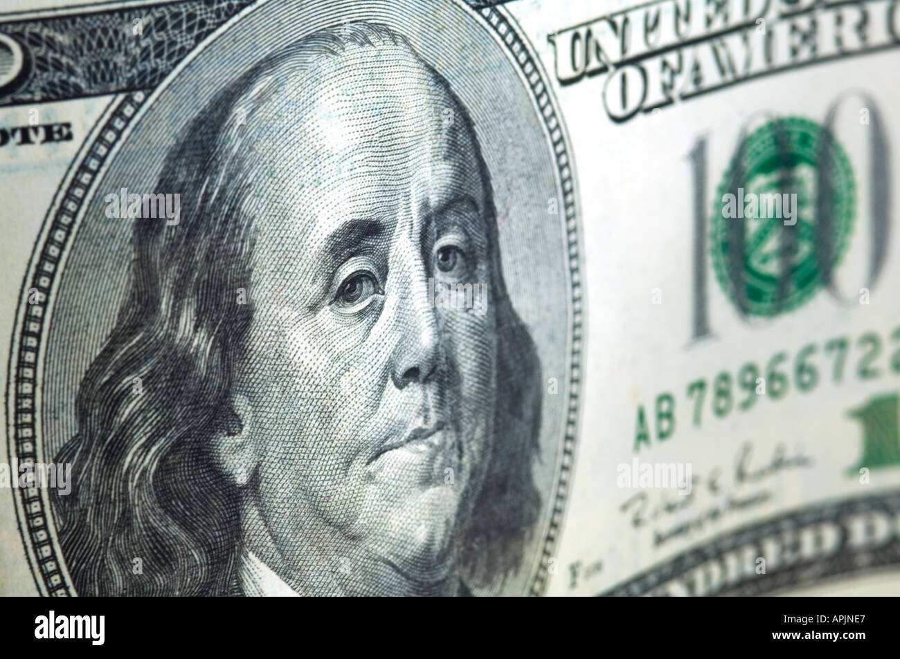 Nahaufnahme von hundert Dollar bill uns mit Portrait von Benjamin Franklin Stockfoto