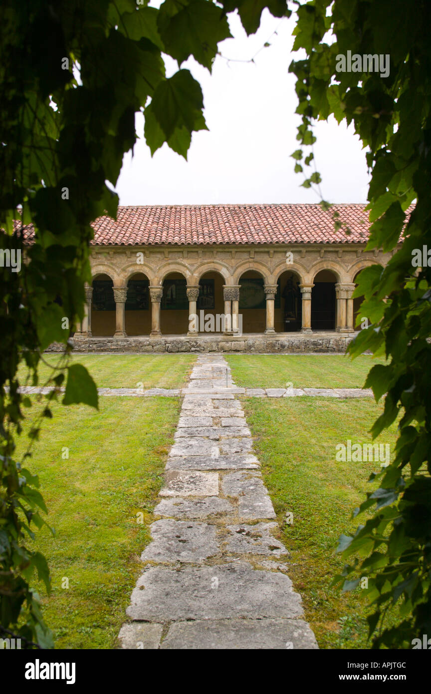 Colegiata de Santa Juliana Santillana del Mar Santillana Del Mar Kantabrien Spanien Stockfoto