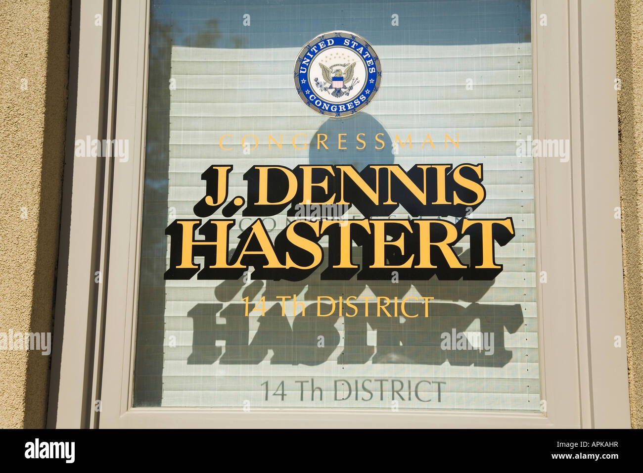 ILLINOIS Dixon J Dennis Hastert Kongress Büroname gemalt auf Fenster 14. Bezirk gewählt repräsentative Dichtung Stockfoto
