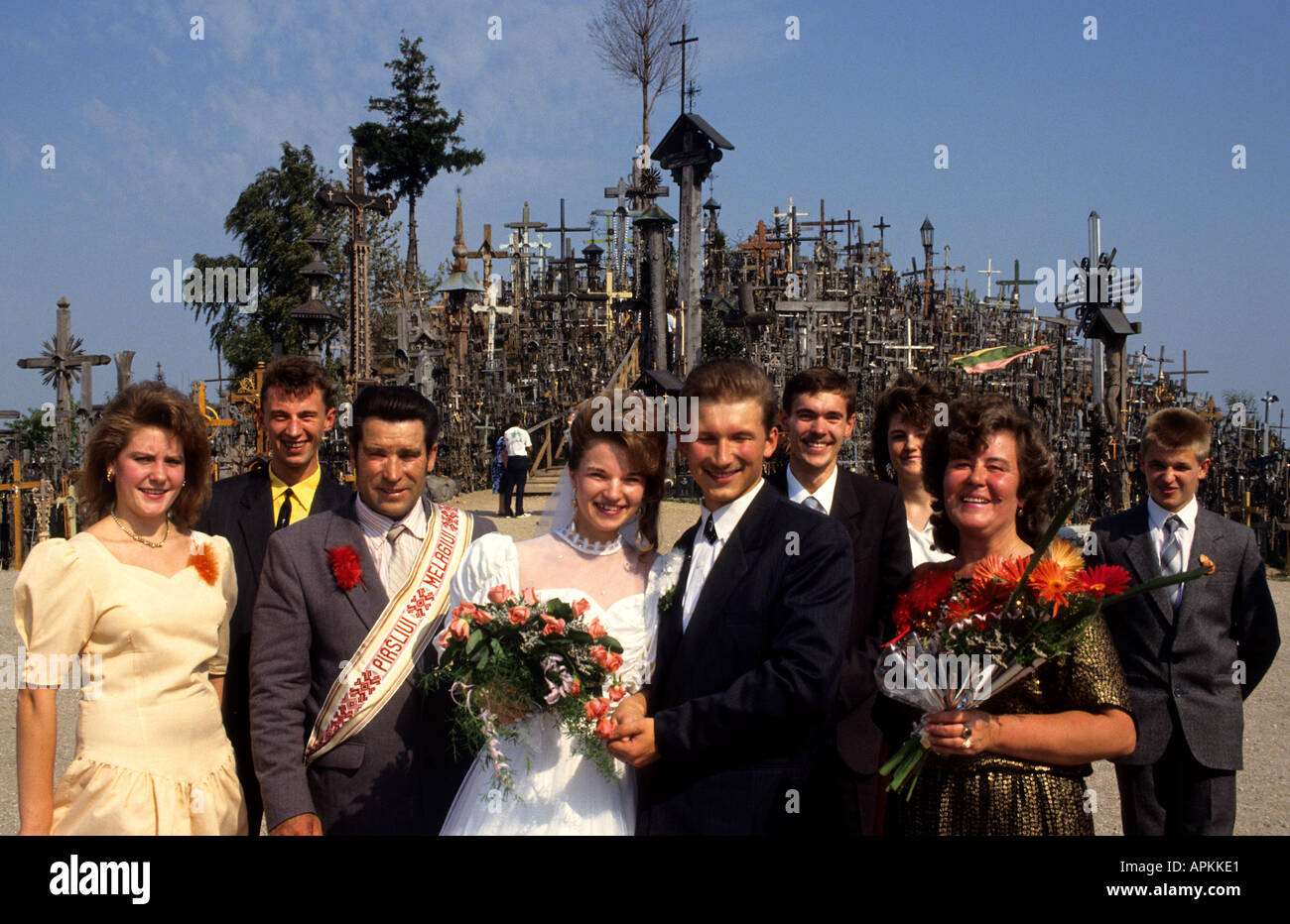 Hügel der Kreuze Siauliai Litauen Ehe Ehe Ehe Hochzeit Stockfoto