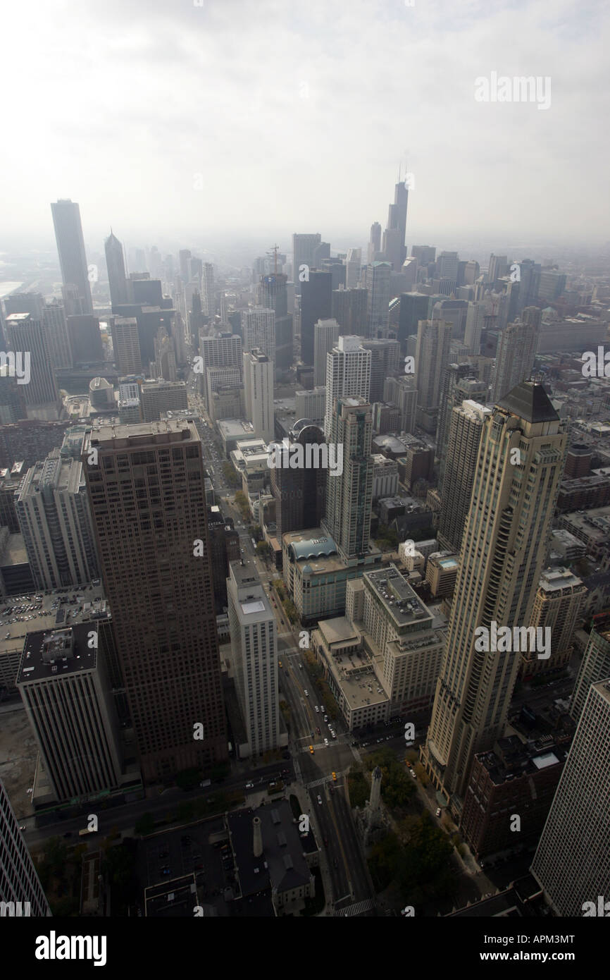 Chicago, USA, Chicago (/ʃɪˈkɑːɡoʊ/ ( Listen) oder /ʃɪˈkɔːɡoʊ/), offiziell die Stadt Chicago, ist die drittbevölkerungsreichste Stadt der Vereinigten Staaten. Wi Stockfoto